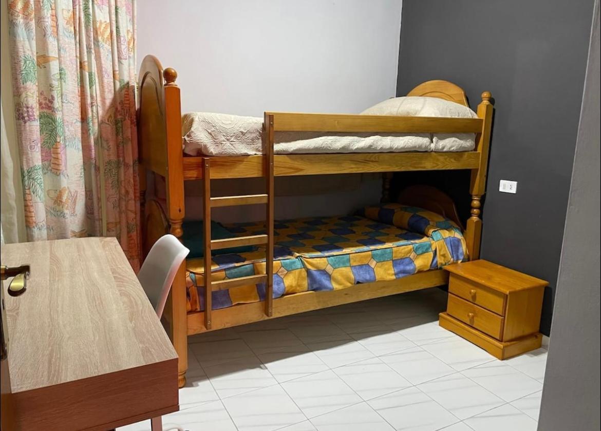Apartamento Brisas Del Medano Apartment Luaran gambar